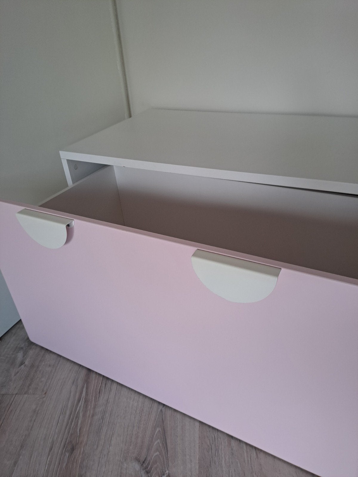 IKEA SMÅSTAD Speelgoedkist.in zeer goede staat, Ophalen, Zo goed als nieuw, Meisje
