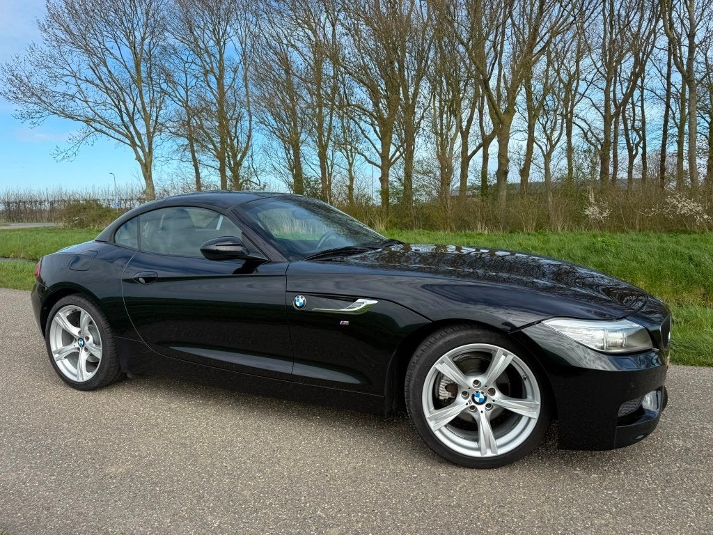 BMW Z4 M Sport Edition High Exec. | APK 05/2027 | 101.600 km, Auto's, Automaat, Dealer onderhouden, Zwart, Cabriolet