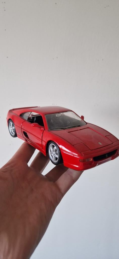 Ferrari f355 bertinetto 1:24, Hobby en Vrije tijd, Modelauto's | 1:24, Ophalen of Verzenden, Zo goed als nieuw