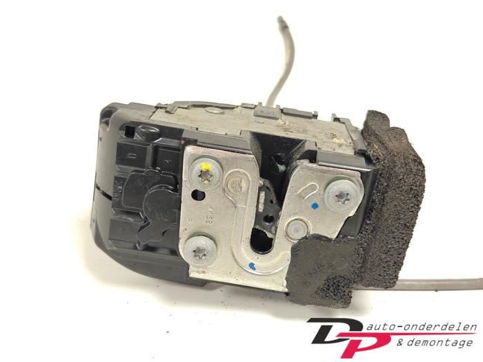 Deurslot Mechaniek 2Deurs rechts van een Nissan NV200, Gebruikt, -, -, Ophalen of Verzenden
