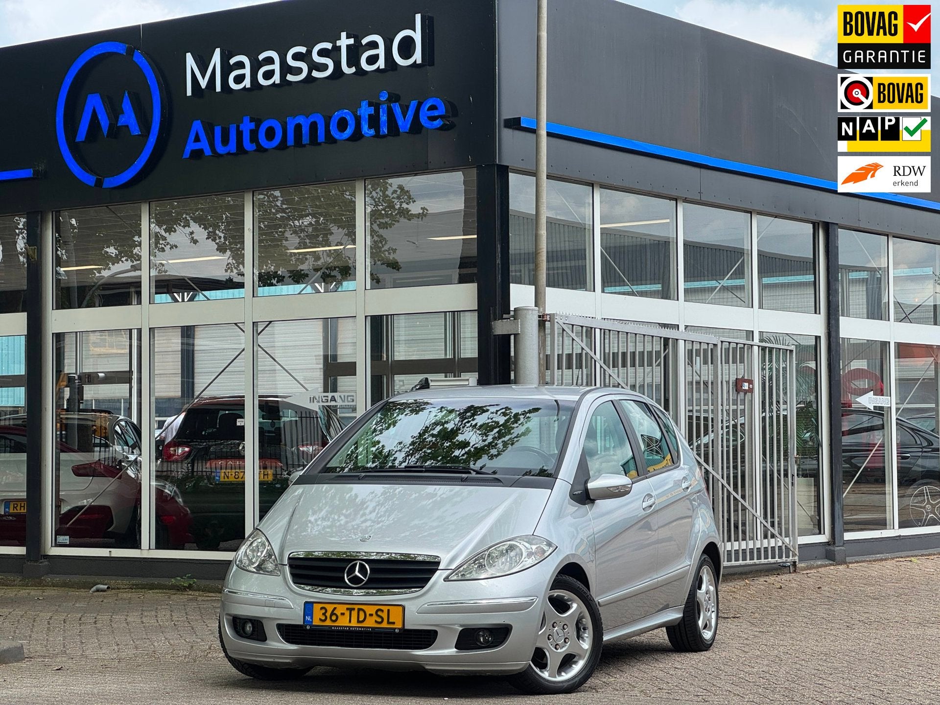 Mercedes-Benz A-klasse A150 Polar STAR Automaat NWE APK 5drs, Traction-control, Zwart, Origineel Nederlands, 1000 kg