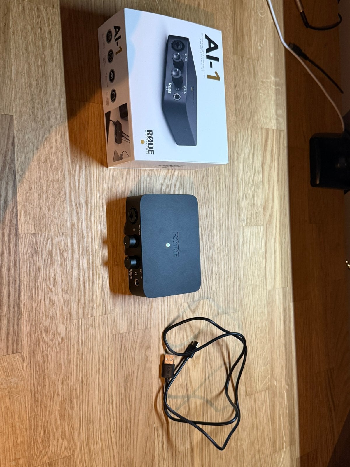 Rode-Ai1 geluidsversterker, Overige merken, Ophalen of Verzenden, Zo goed als nieuw, 120 watt of meer