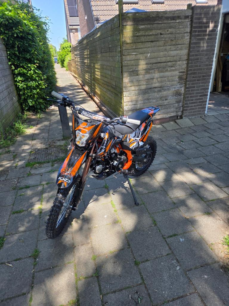 Crosser, Ophalen, Zo goed als nieuw, Overige merken