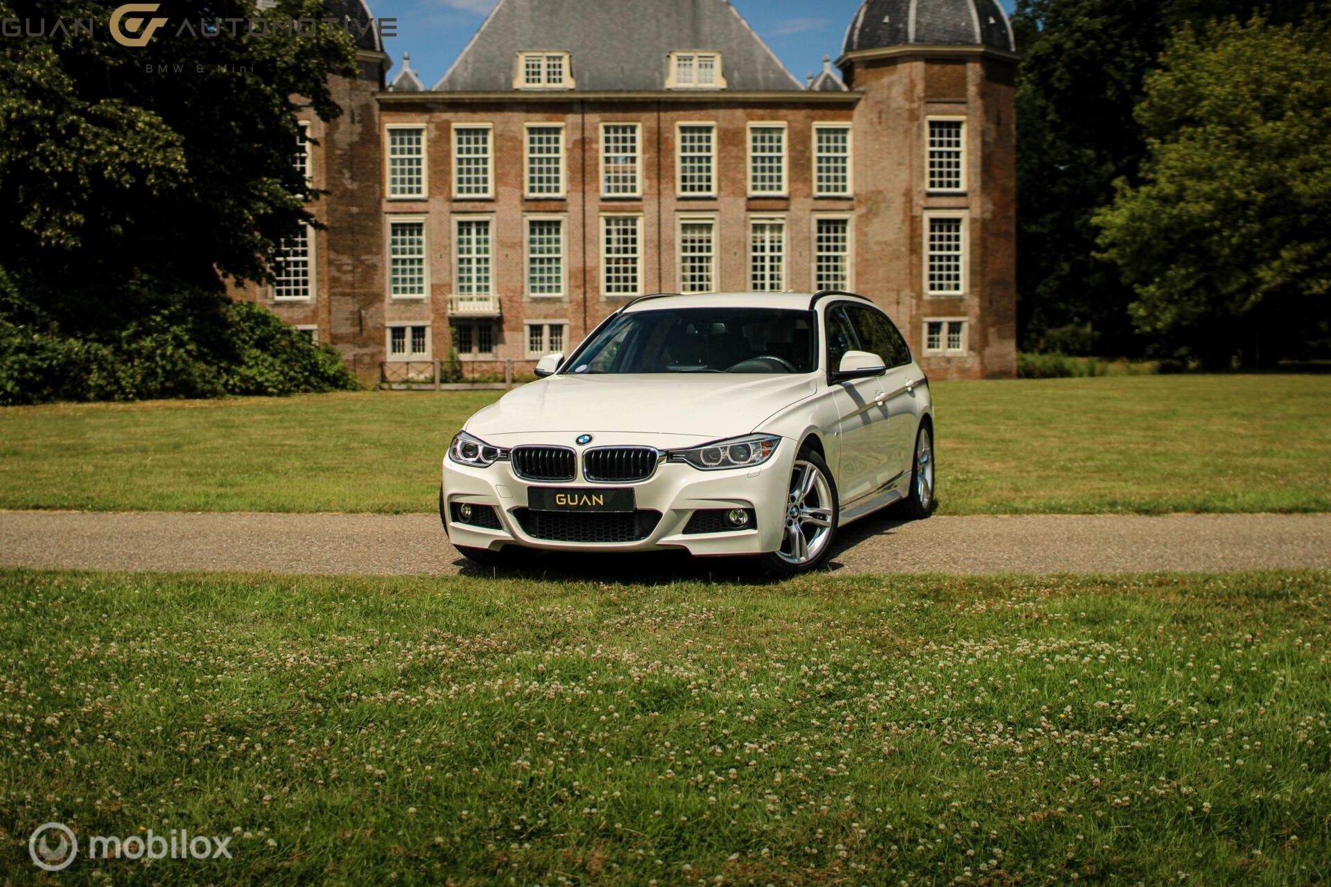 BMW 3-serie Touring M Sport Edition, Auto's, BMW, Automaat, Gebruikt, 4 cilinders, Wit
