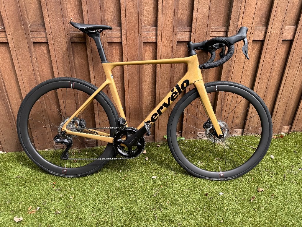 Cervélo Soloist 2024 (56) – Ultegra Di2 – Carbon Wielset, 28 inch, Carbon, Heren, Zo goed als nieuw