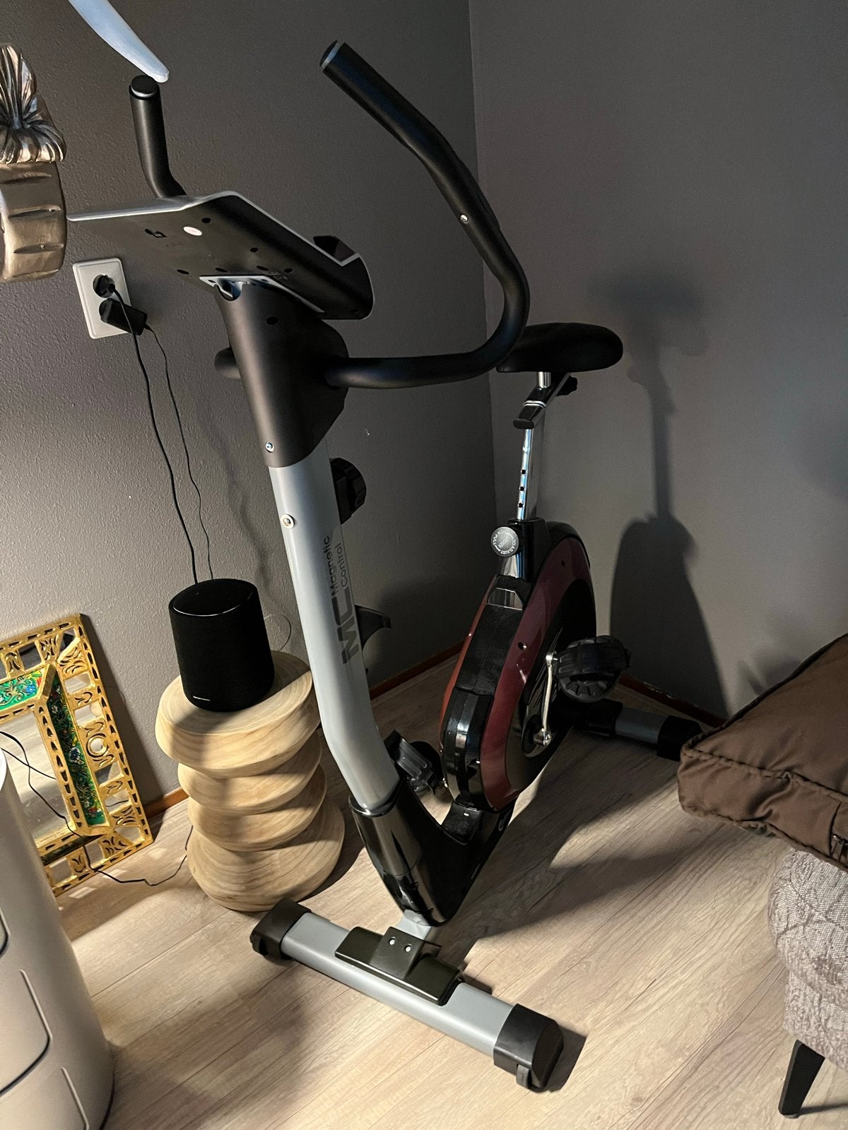 Hometrainer Insportline Magnetic Control., Ophalen, Gebruikt, Hometrainer