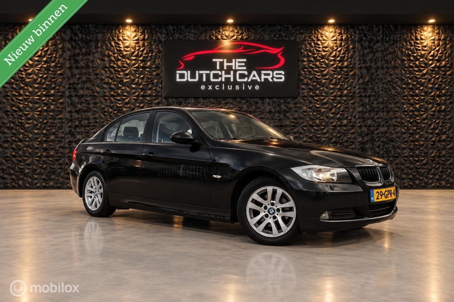 BMW 3-serie 318i Business Line | Start&Stop | DTC | Airco, Auto's, Achterwielaandrijving, Origineel Nederlands, 75 €/maand, Handgeschakeld