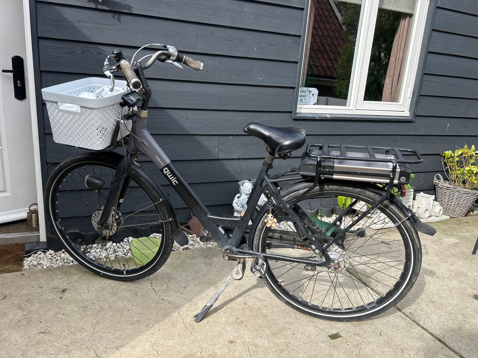 Gebruikte Qwic elektrische fiets met sterke motor, Ophalen, Gebruikt, Minder dan 30 km per accu, Qwic