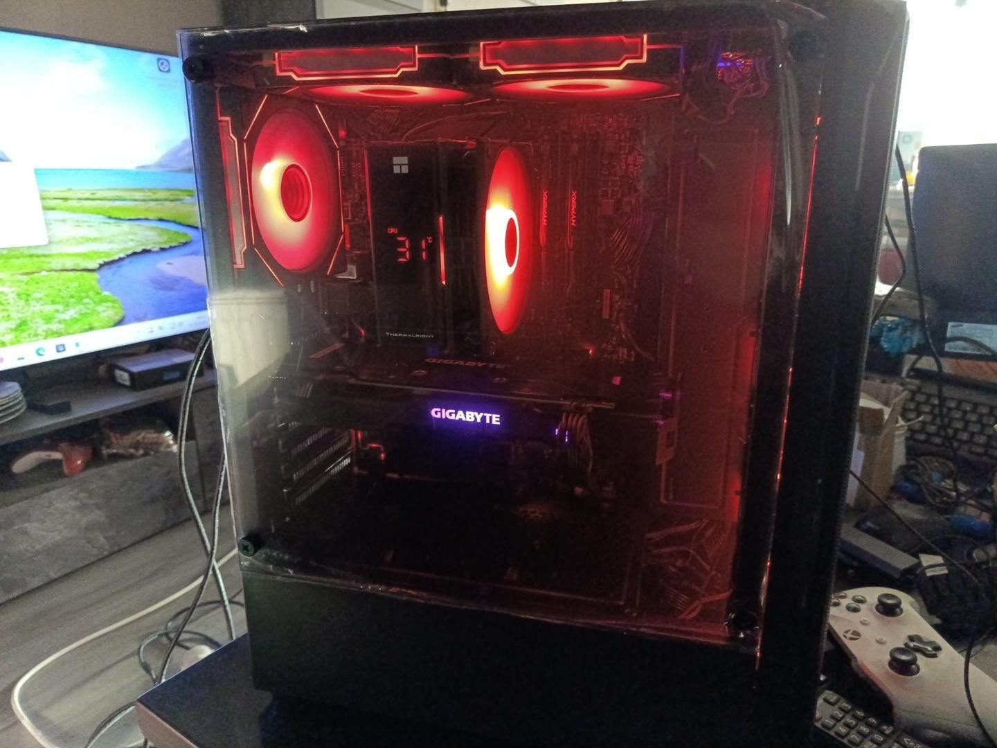 Gaming PC i7-7700 GTX 1070 16GB RAM RGB W11 Pro, Refurbished, Ophalen of Verzenden, Gaming, Msi, gigabyte, Kingston, thermalright