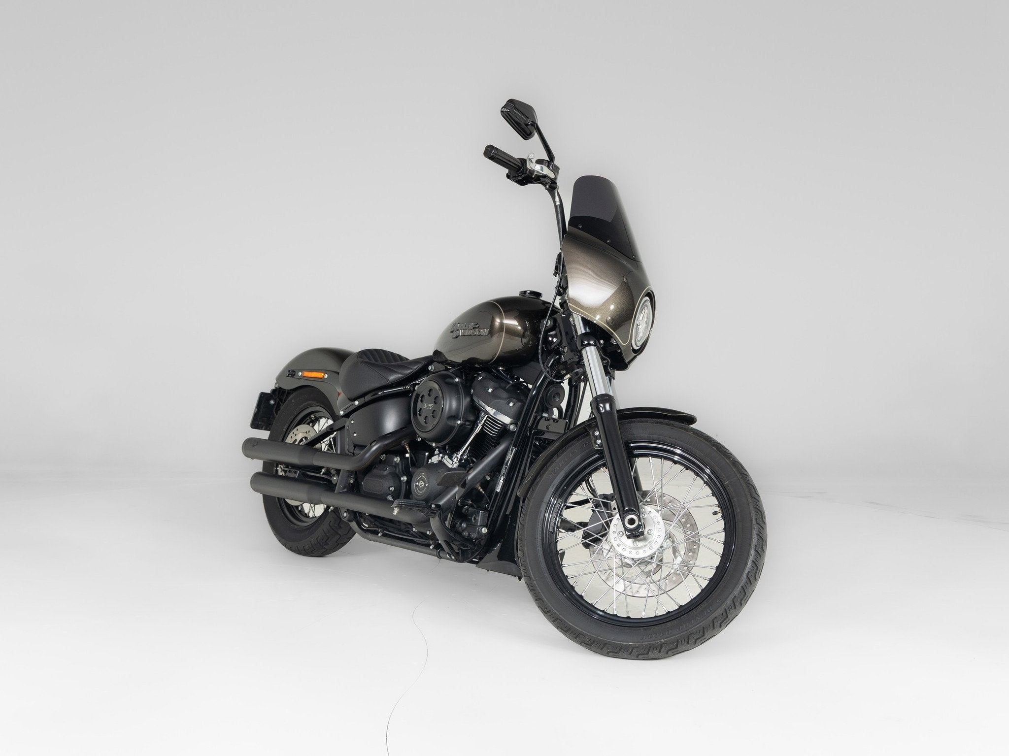 Harley-Davidson FXBBS Street bob 107 (bj 2020), Motoren, Motoren | Harley-Davidson, 1745 cc, Bedrijf, Overig, Laan van Vredenoord 33
2289 DA  Rijswijk ZH, NL