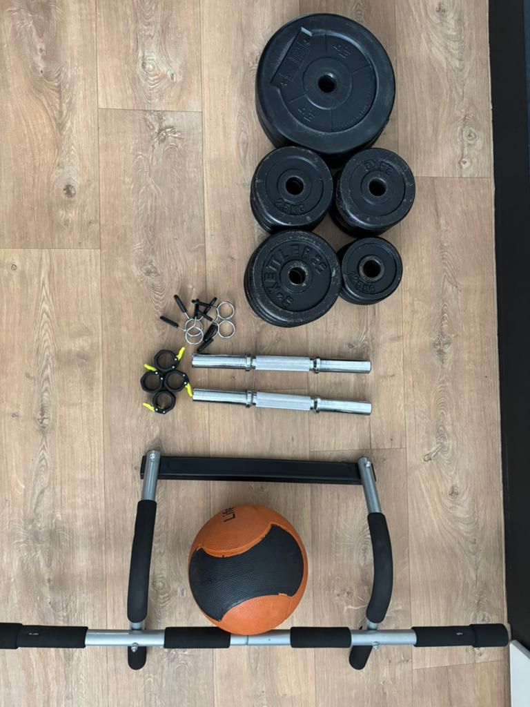 Dumbell set + optrekstang + medicijnbal, Sport en Fitness, Fitnessmaterialen, Ophalen, Zo goed als nieuw, Dumbbell