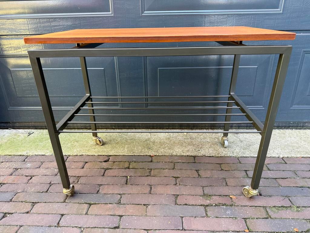Vintage Pastoe TV / pickup trolley - Teak en metaal, Ophalen
