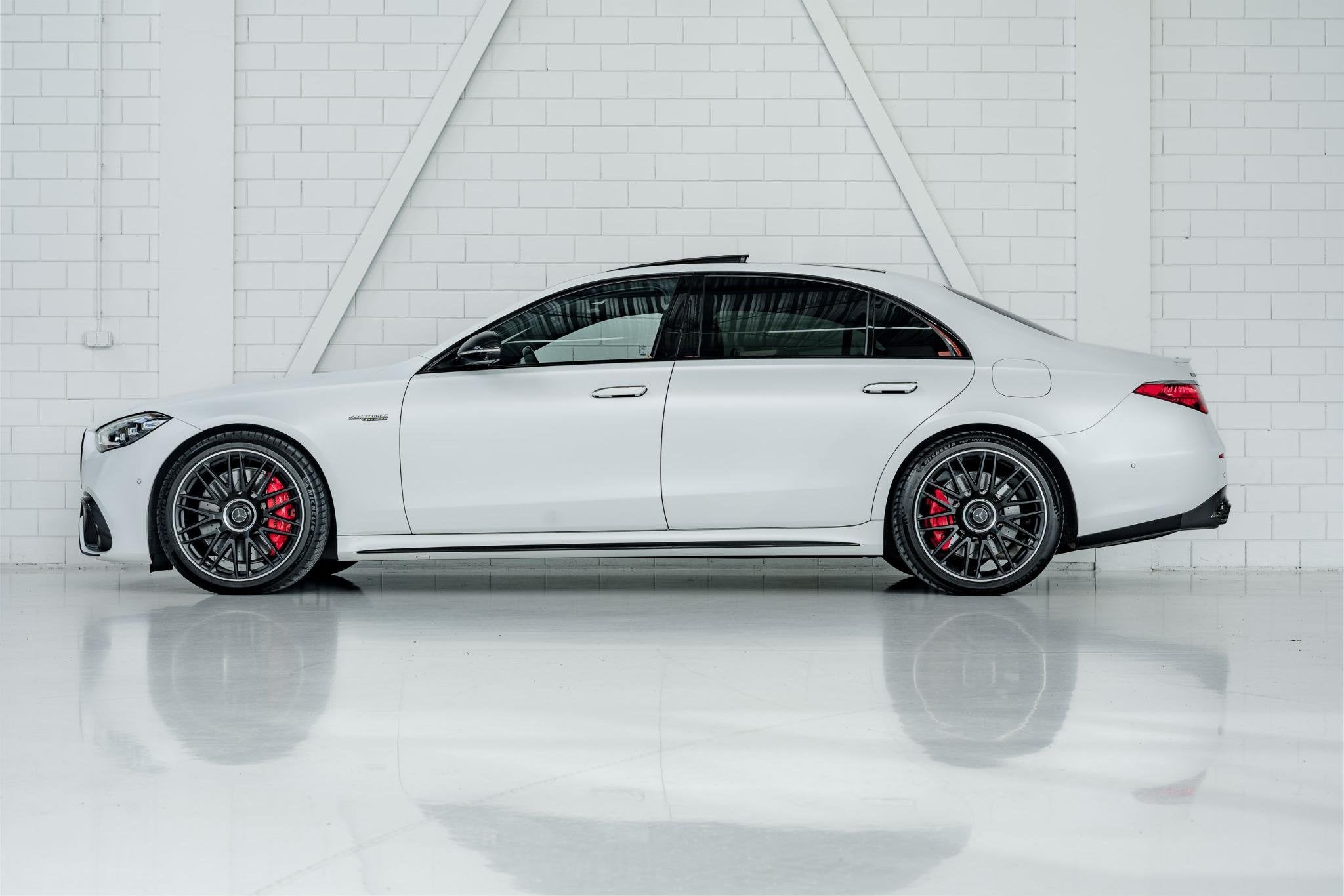 Mercedes-Benz S-klasse AMG 63 S E Performance | Manufaktur C, Auto's, Automaat, Gebruikt, Wit, Vierwielaandrijving