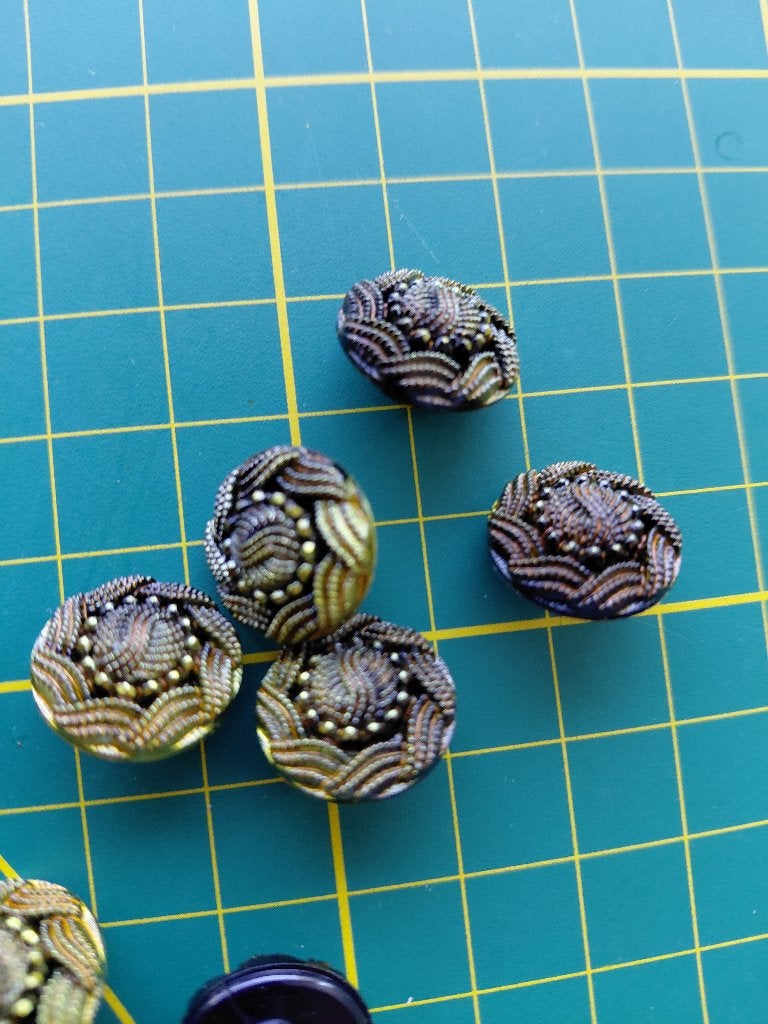9 mooi bewerkte knopen 14mm, Ophalen of Verzenden, Nieuw, Knoop of Knopen