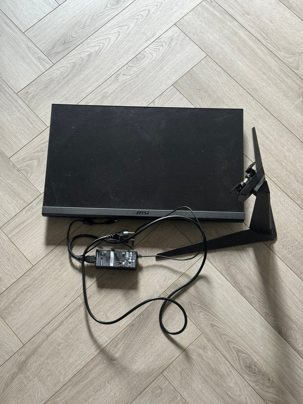 MSI Computerscherm + standaard, Ophalen, Gebruikt, Full HD, Overige typen