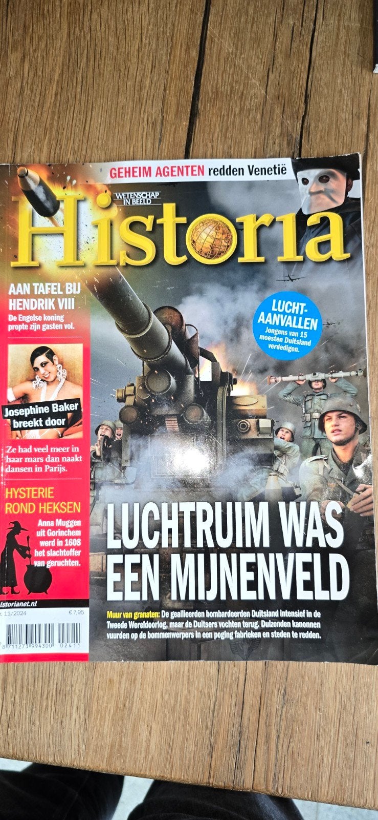 Historia Magazine - Luchtruim was een mijnenveld, Ophalen of Verzenden, Zo goed als nieuw, Overige typen