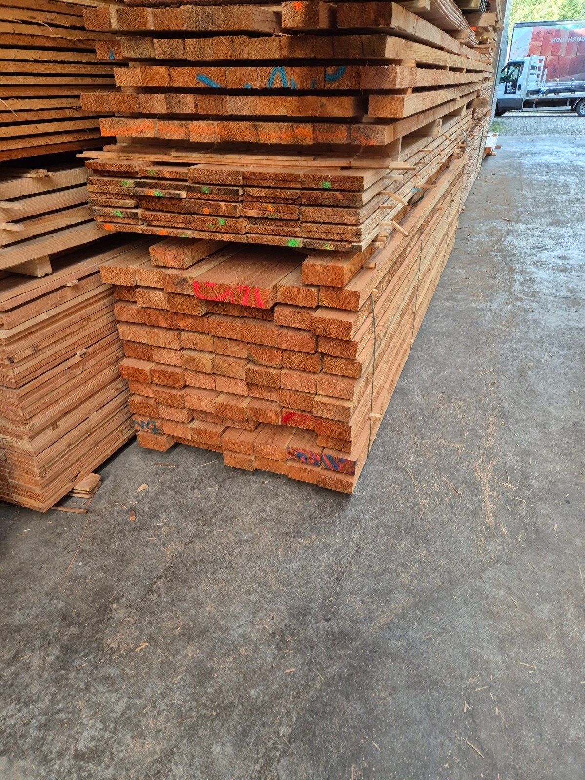 Te koop mooie nieuwe rechte douglas balken 7x15cm €5,39 p m, Ophalen of Verzenden, Nieuw, 250 cm of meer, Balken