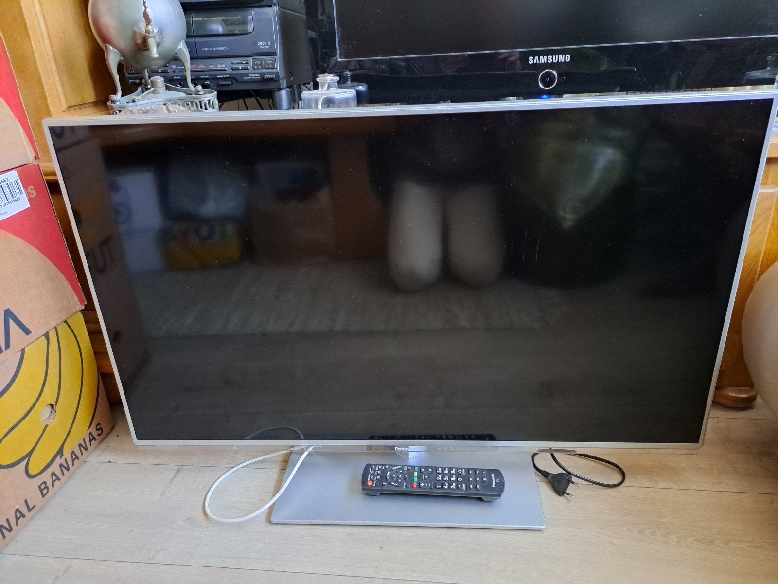 Mooie grote goedwerkende televisie zgan Panasonic bieden, Ophalen, Zo goed als nieuw