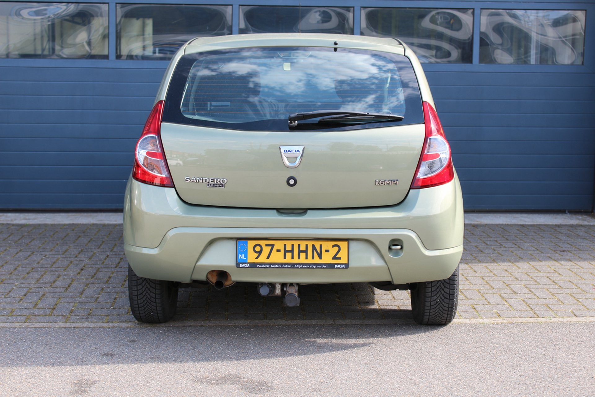 Dacia Sandero 1.6 Lauréate Airconditioning, Electr Pakket,, Auto's, Voorwielaandrijving, 1011 kg, 4 cilinders, Beige