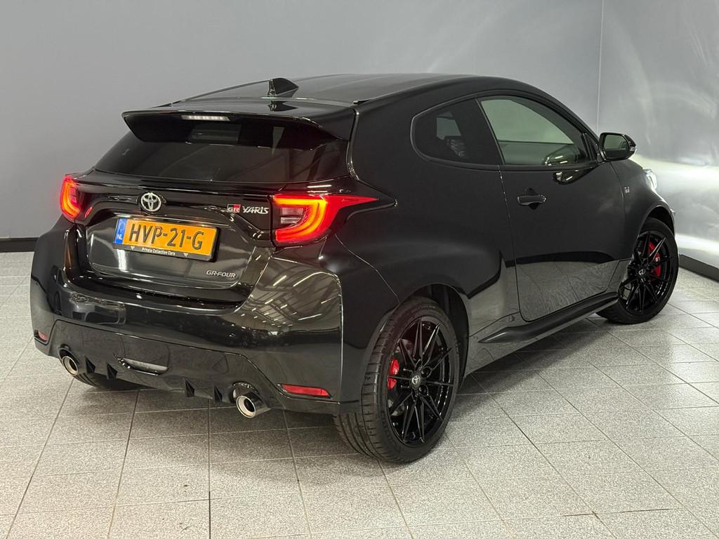 Toyota Yaris 1.6 GR Performance 44 (bj 2021), Auto's, Toyota, 1618 cc, Gebruikt, 4 stoelen, Alcantara