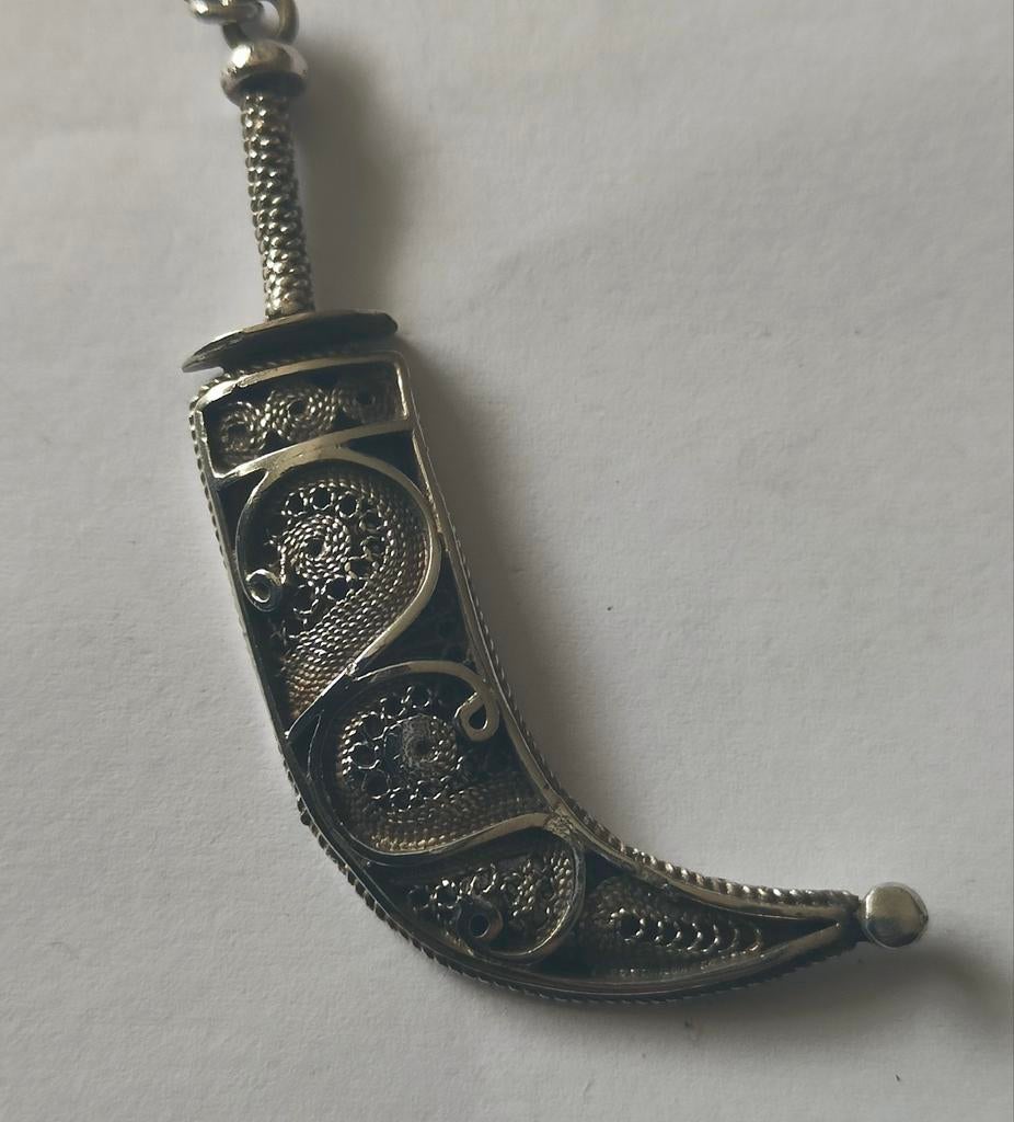 Zilveren Filigraan jaren 50 Dolk Hanger met Schede, Ophalen of Verzenden, Gebruikt, Zilver, Zilver