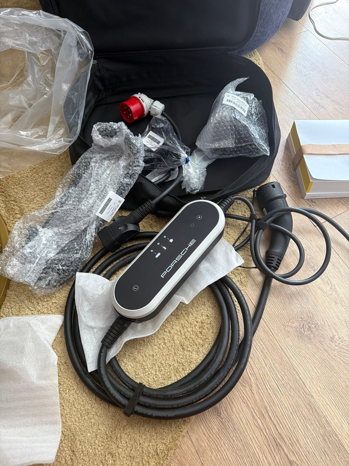 Porsche Mobile Charger Connect - Laadpaal en Laadkabel, Ophalen, Zo goed als nieuw, Laadpaal en Laadkabel