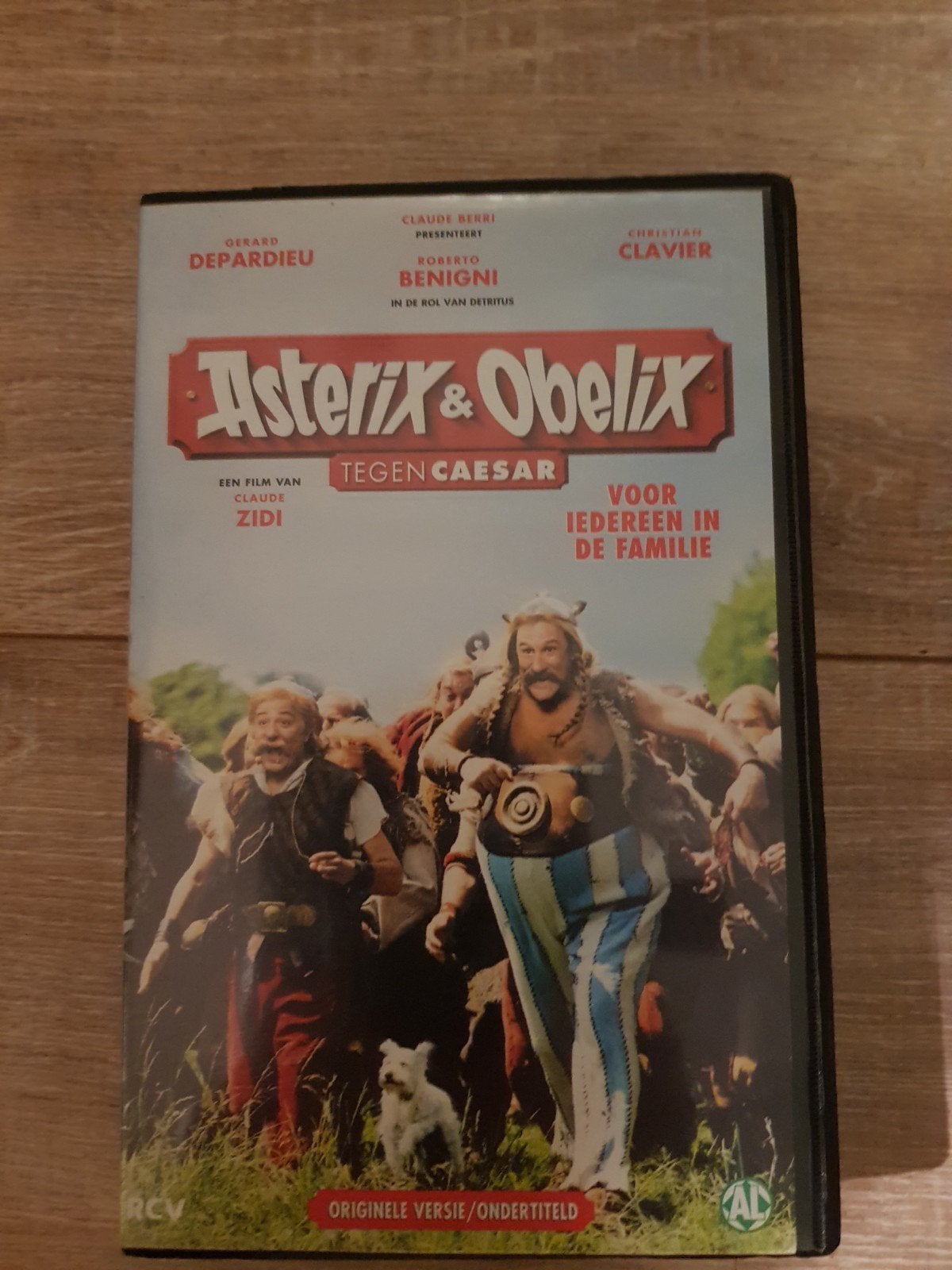 Asterix & Obelix tegen Caesar VHS - Nederlands ondertiteld, Nederlands ondertiteld, Gebruikt, Alle leeftijden, Ophalen of Verzenden