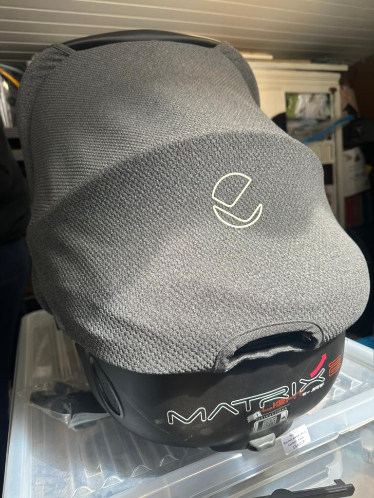 Jane Matrix reiswieg (autostoeltje) incl. isofix, Ophalen, Gebruikt, Overige merken, Isofix