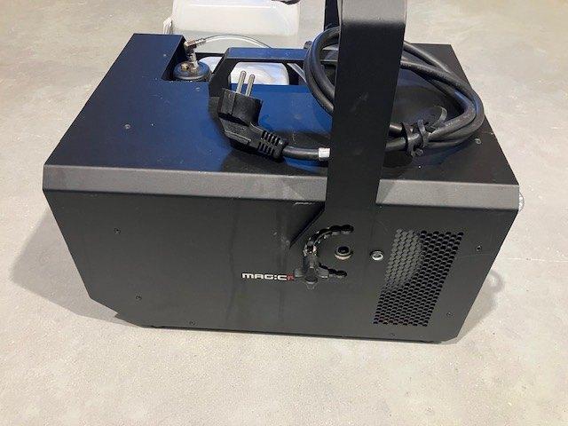 MagicFX Snowbox, Muziek en Instrumenten, Ophalen of Verzenden, Zo goed als nieuw, Licht