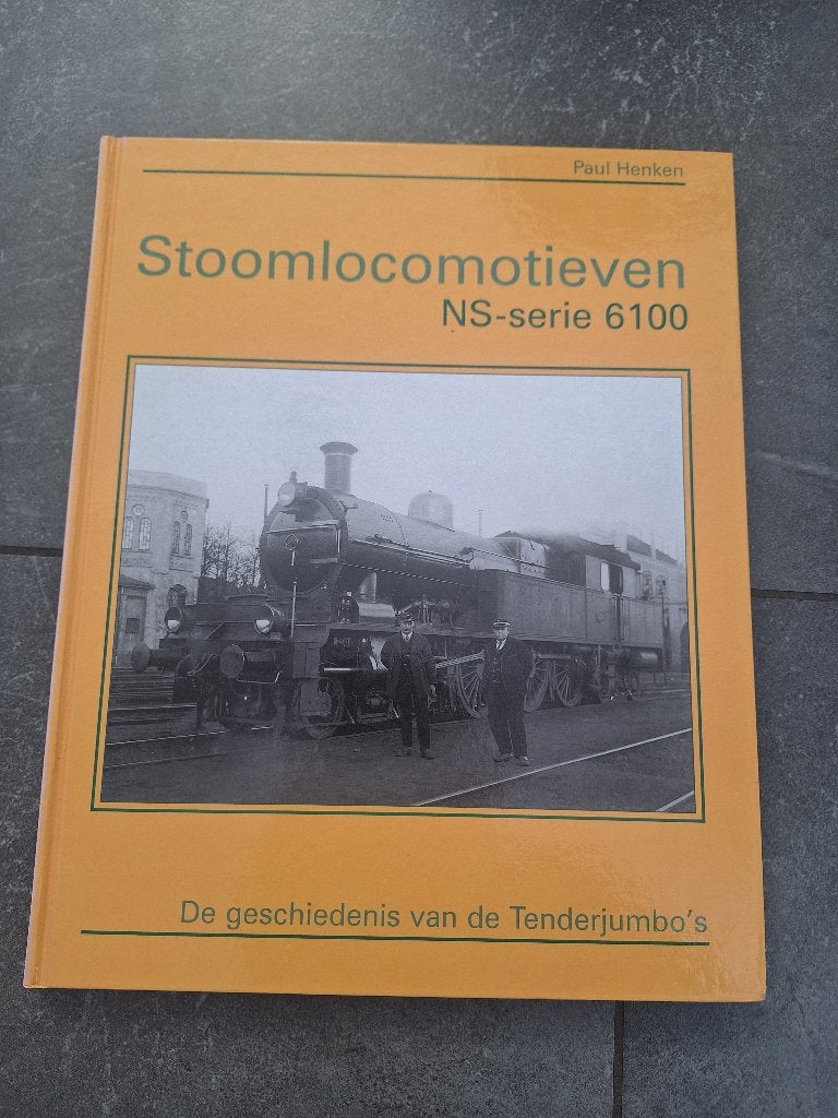 Boek ns 6100 serie Nederlandse Spoorwegen, Verzamelen, Ophalen, Zo goed als nieuw, Trein, Boek of Tijdschrift