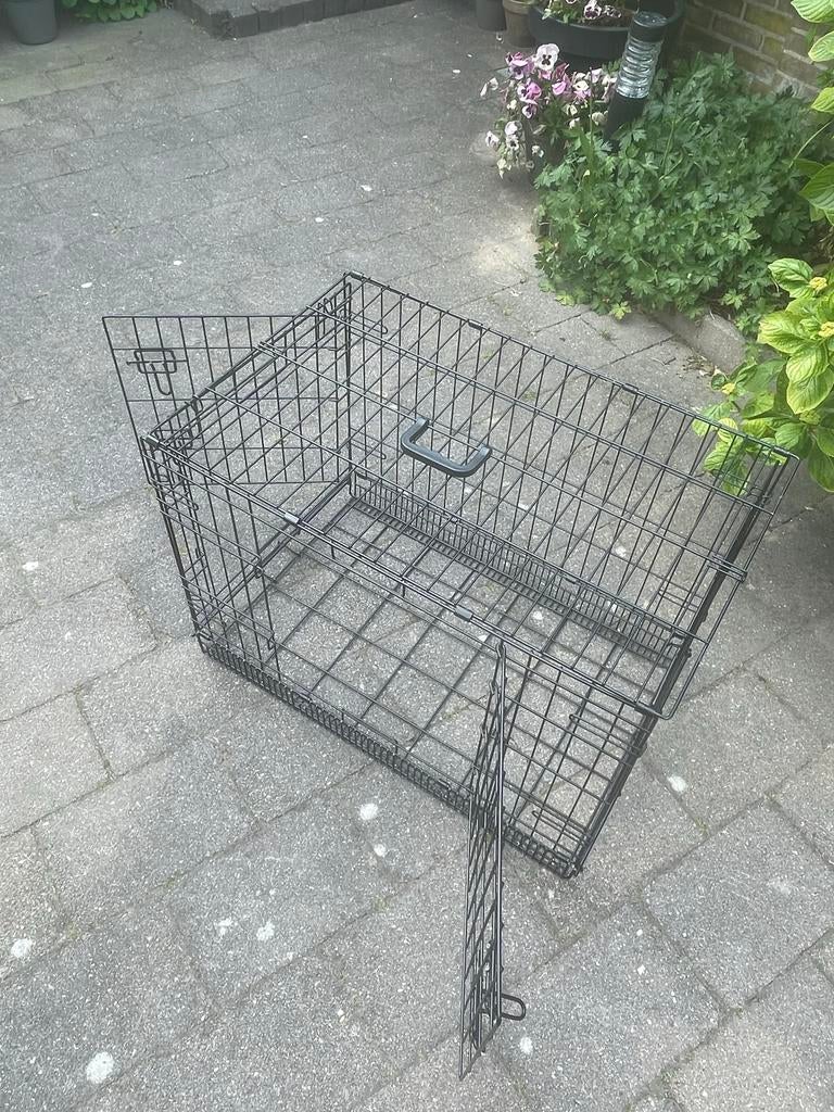 Bench maat M, Dieren en Toebehoren, Hondenhokken, Ophalen, Zo goed als nieuw, 75 tot 110 cm, Minder dan 65 cm