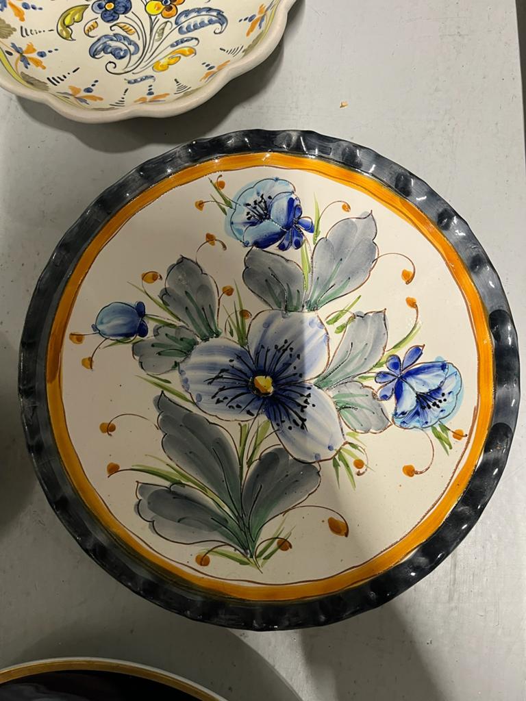 Majolica wandbord, Ophalen