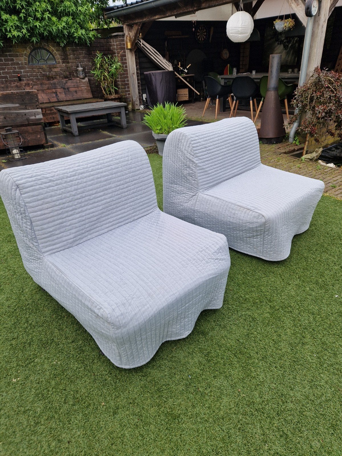 2x IKEA Slaapbanken met zo goed als nieuwe grijze hoezen, Huis en Inrichting, Slaapkamer | Slaapbanken, Ophalen, Zo goed als nieuw