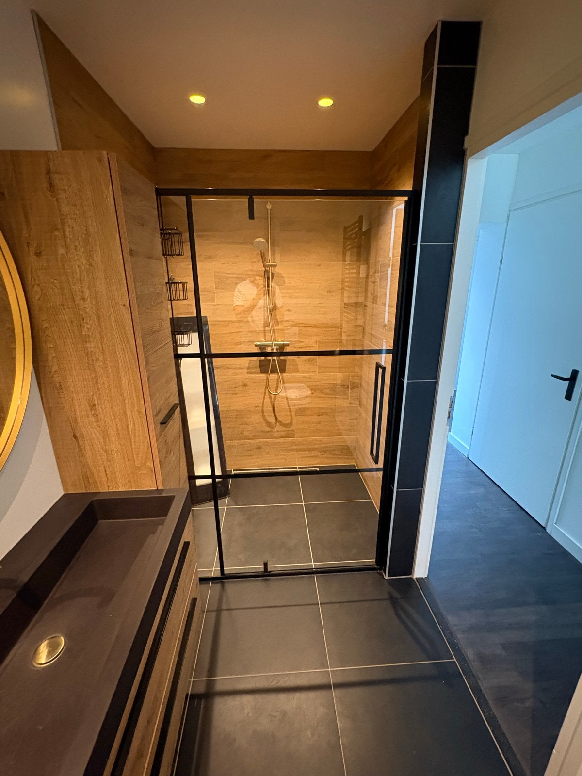 Moderne glazen douchewand met zwart frame, Ophalen, Gebruikt, Glas, Douche