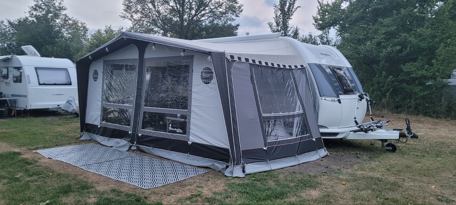 Isabella Ambassador voortent A900/G16 met luifel, Ophalen, Zo goed als nieuw
