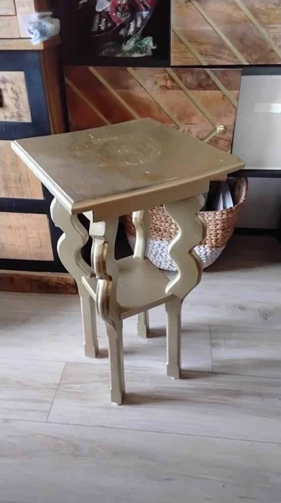Planten tafel, Huis en Inrichting, Tafels | Bijzettafels, Ophalen, Rond, Minder dan 55 cm, 45 tot 60 cm