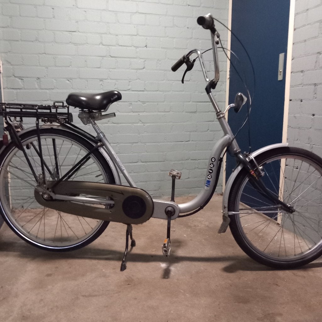 Te koop damesfiets met lage instap, Gebruikt, Versnellingen, Minder dan 47 cm, Ophalen