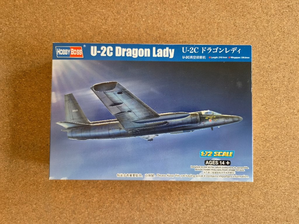 Hobby Boss 87271 U-2C Dragon Lady 1:72 is aan begonnen, Overige merken, 1:72 tot 1:144, HobbyBoss, Ophalen of Verzenden