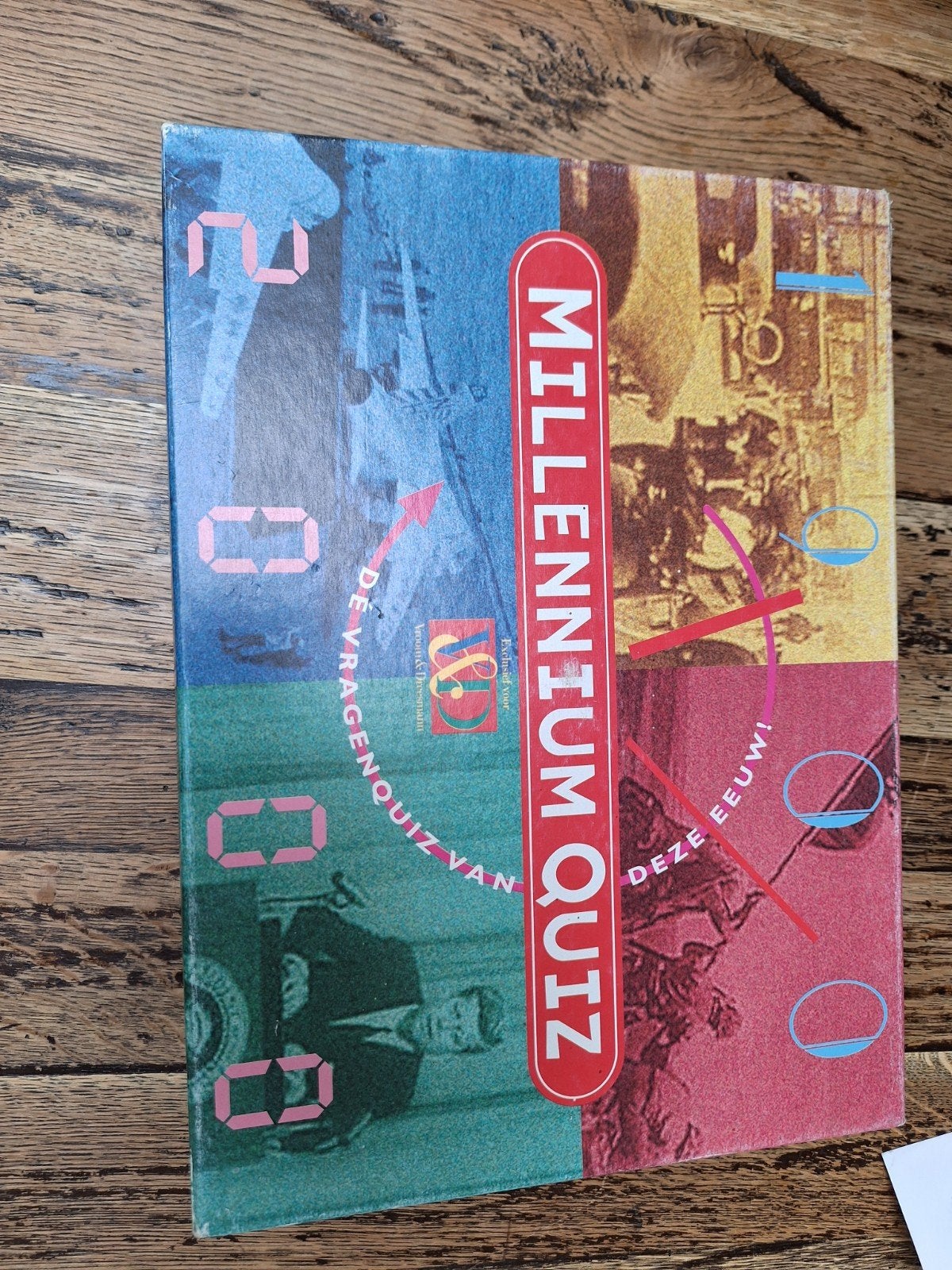 Millennium Quiz: De Vragenquiz van Deze Eeuw, Hobby en Vrije tijd, Gezelschapsspellen | Bordspellen, Een of twee spelers, Ophalen of Verzenden