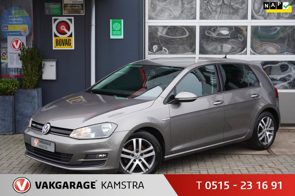 Volkswagen Golf 1.6 TDI Highline NAP Navi/Cruise/PDC/Trekh., Auto's, Volkswagen, Voorwielaandrijving, Euro 5, Stof, Gebruikt