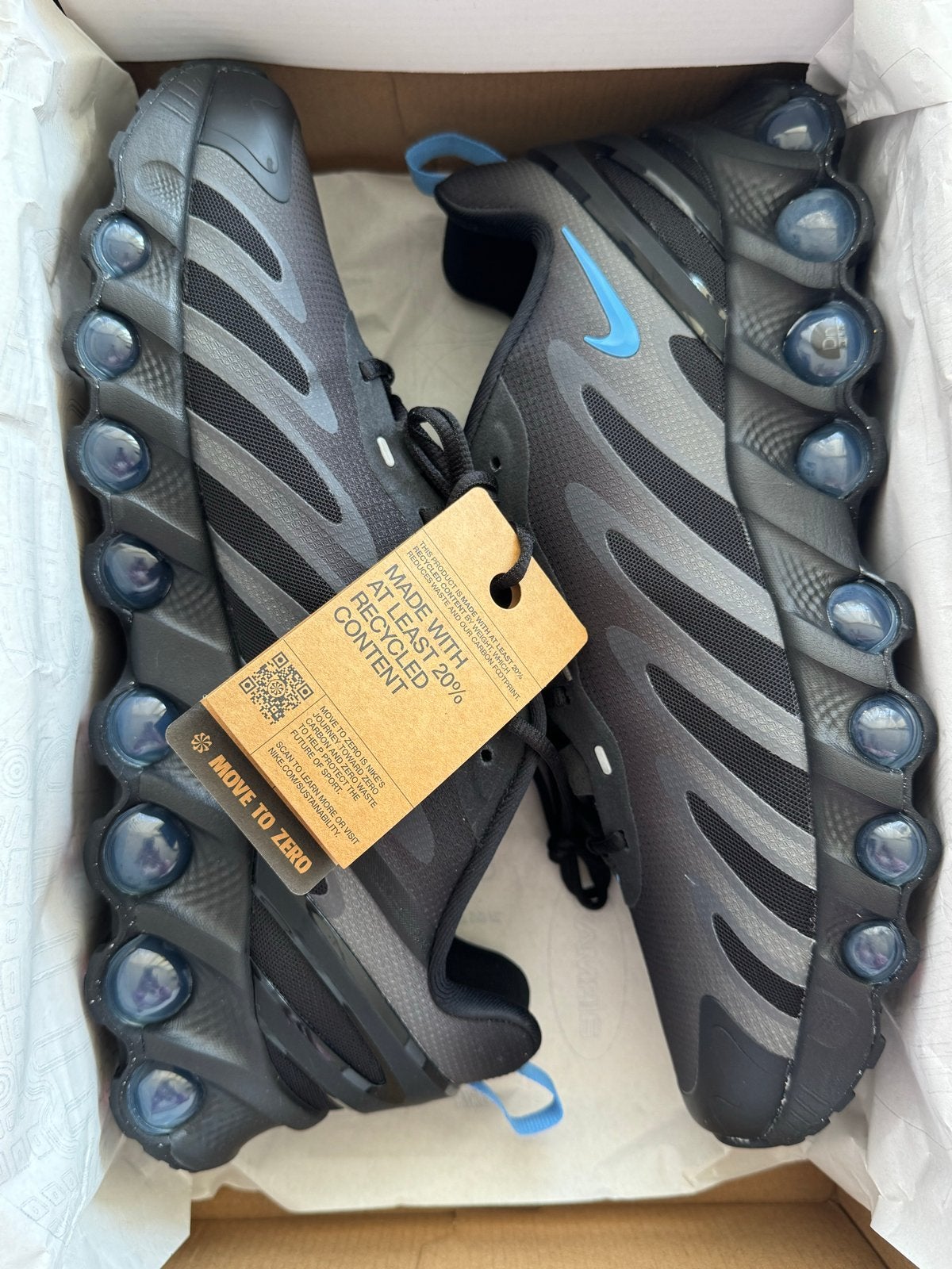 Nike Air Max DN8 Black University Blue Heren Sneakers 45.5, Kleding | Heren, Zwart, Nieuw, Ophalen of Verzenden, Sneakers of Gympen
