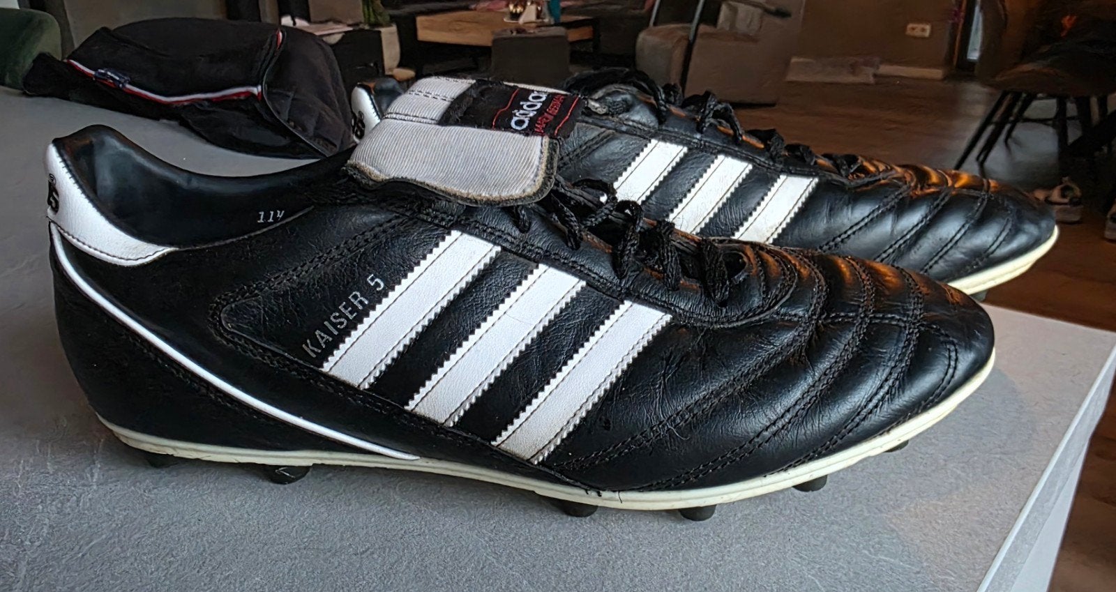 voetbalschoenen Adidas kaiser 5, Maat XS of kleiner, Ophalen of Verzenden, Zo goed als nieuw, Schoenen