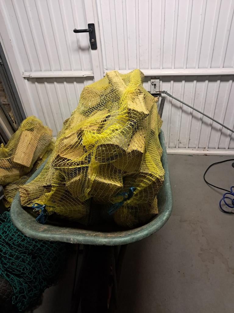 Droog Essenhout Haardhout - Zakken van 10 kg, Tuin en Terras, Haardhout, Blokken, Essenhout, Minder dan 3 m³, Ophalen