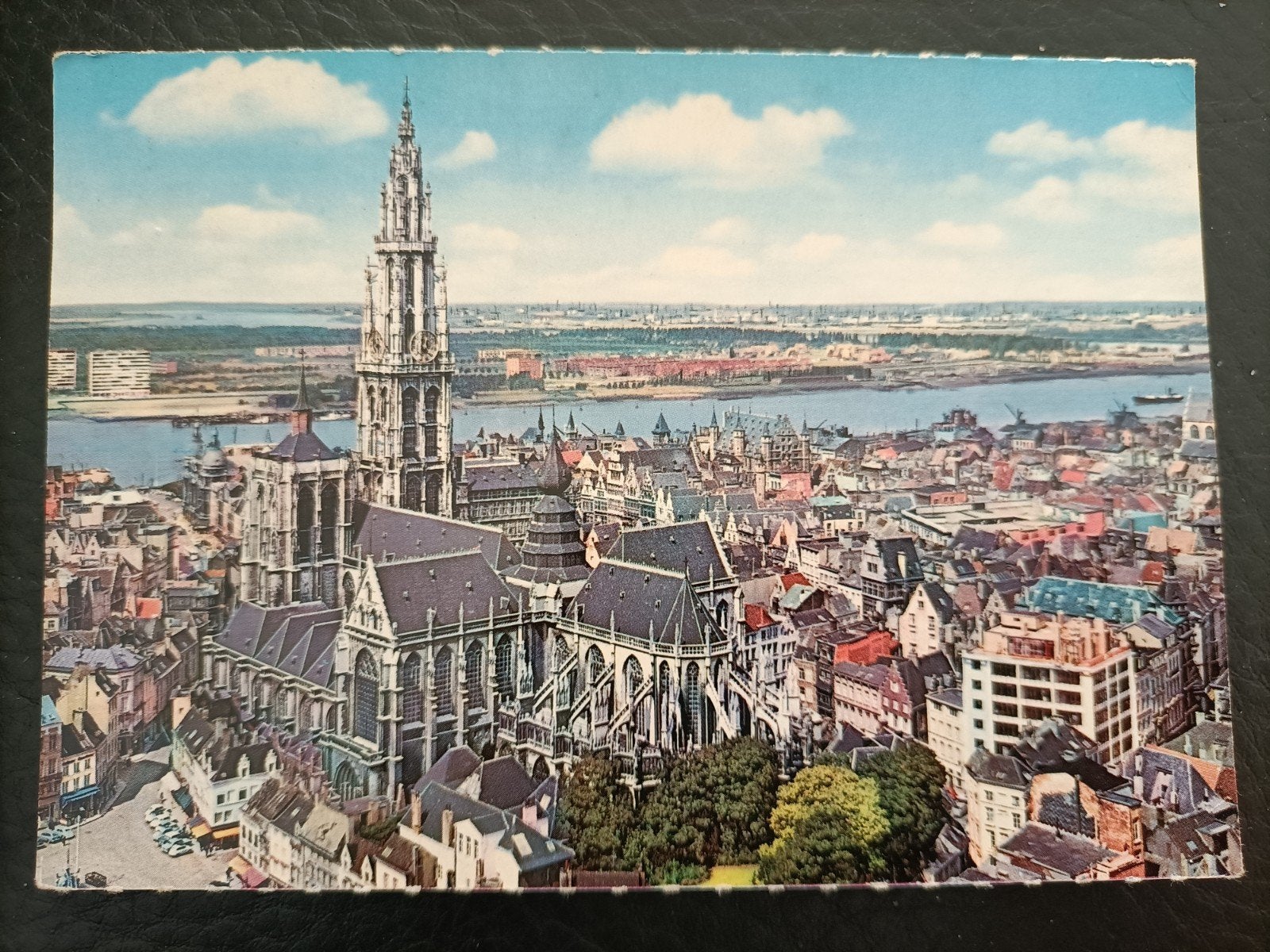 Antwerpen / Anvers. 1965. Kathedraal en Schelde, Ophalen of Verzenden, 1960 tot 1980, Gelopen, Antwerpen