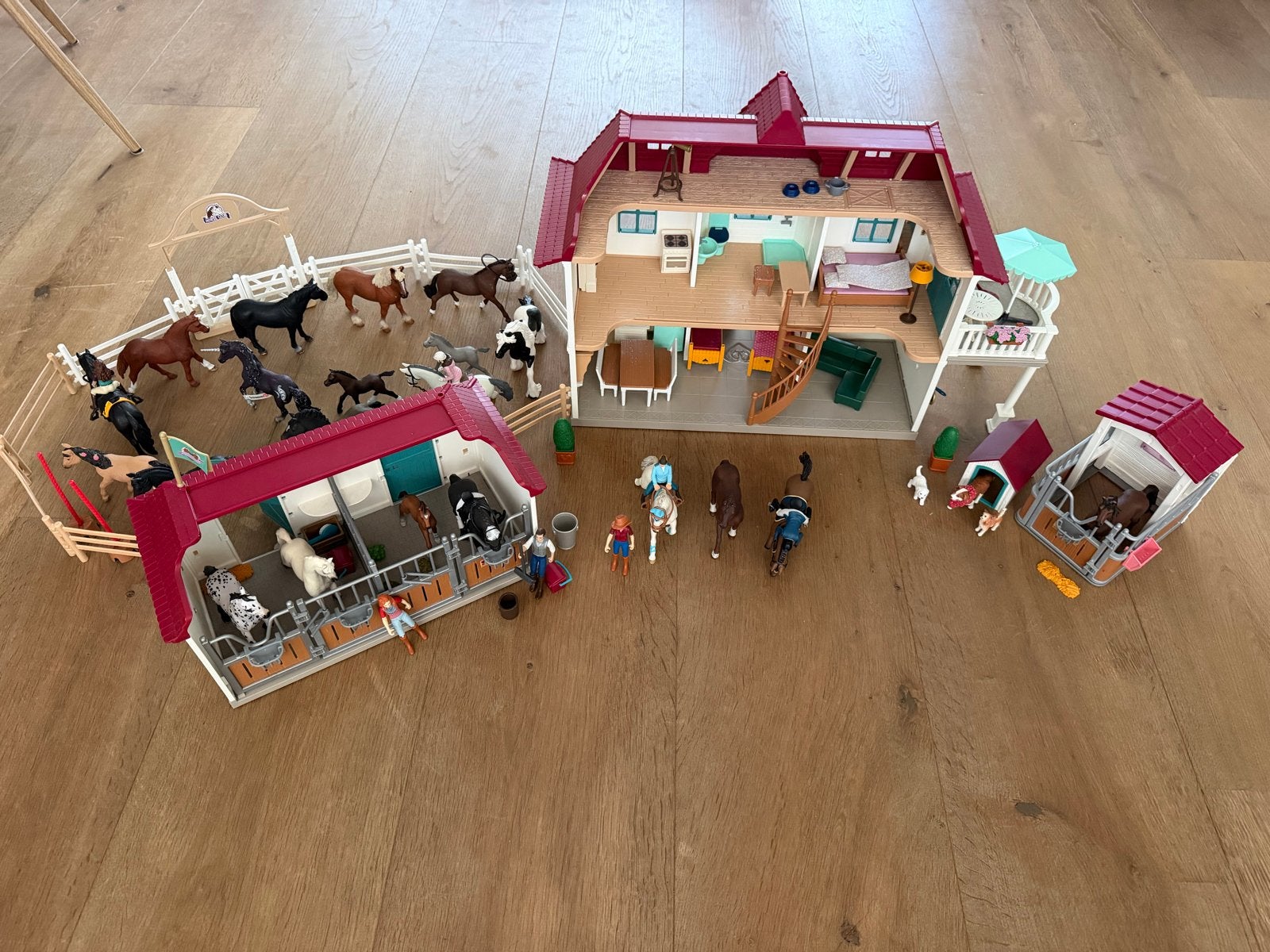 Grote Schleich Paardenwereld Set: Manege, Huis & Veel Meer, Ophalen, Zo goed als nieuw, Jongen of Meisje