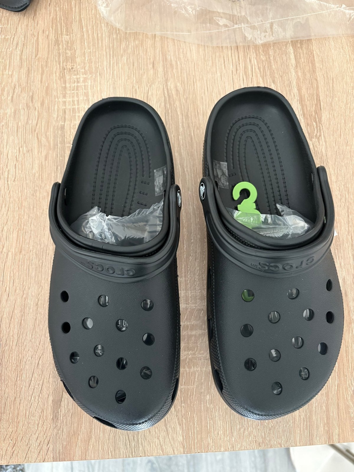 Nieuwe Crocs Classic Clogs Zwart - Maat 42-43, Kleding | Heren, Schoenen, Verzenden, Nieuw, Zwart