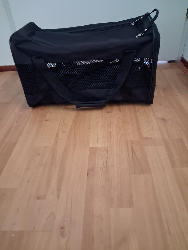 Honden/ katten reistas.. l 52  h 32 b 32 cm, Ophalen