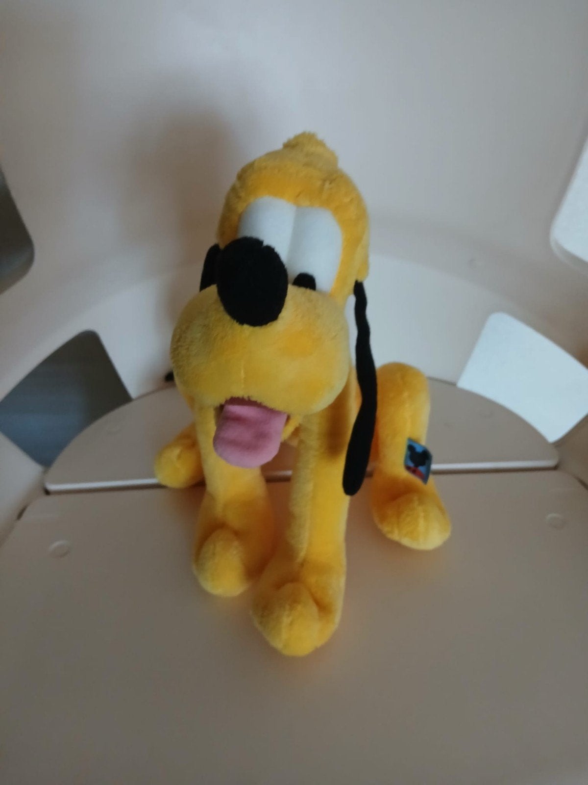 Disney knuffel Pluto 30.cm, Disney, Geel, Overige typen, Ophalen of Verzenden