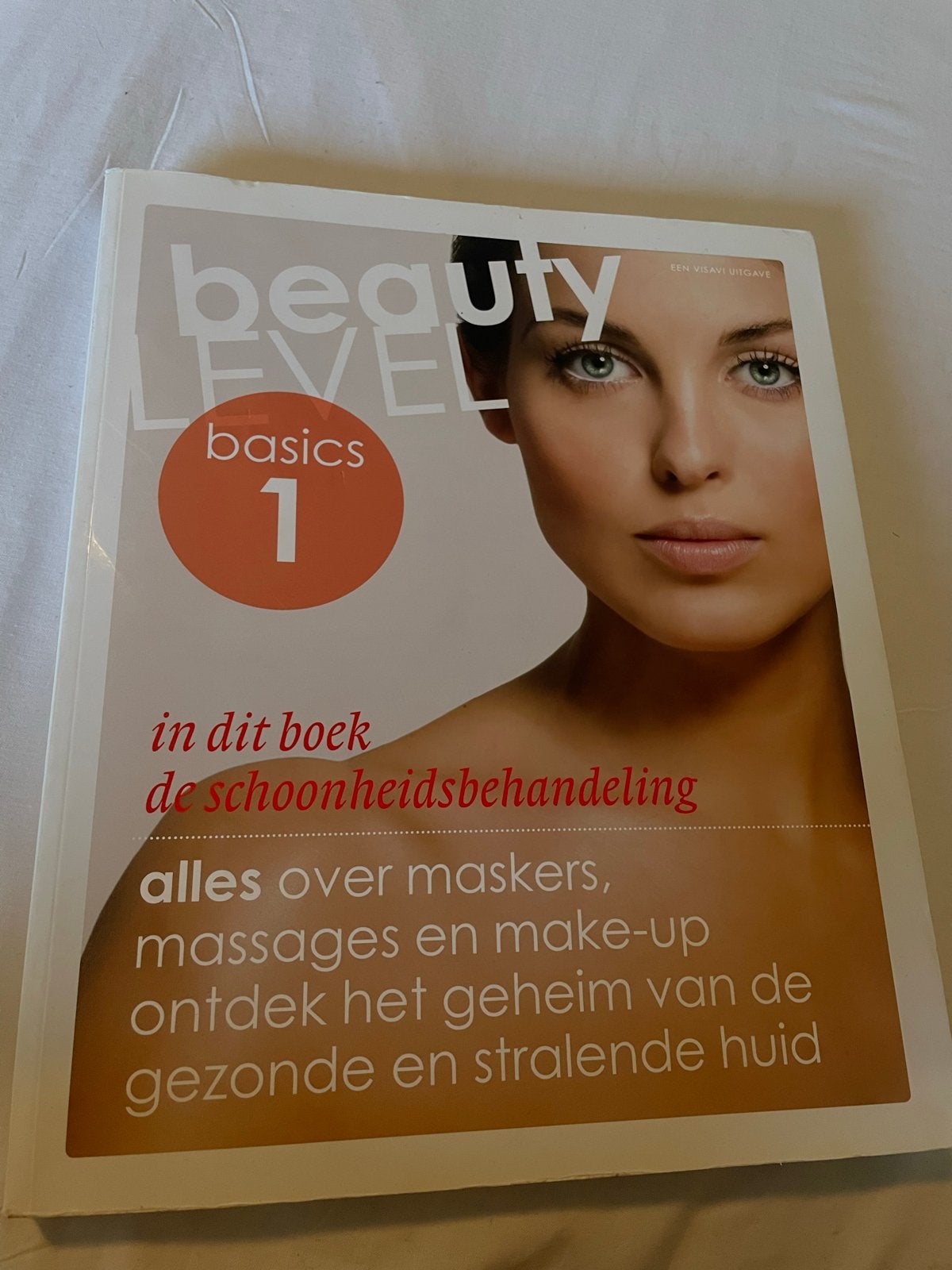 Beauty Level Basics 1: Schoonheidsbehandeling Gids, Boeken, Ophalen of Verzenden, Alpha, Zo goed als nieuw, MBO