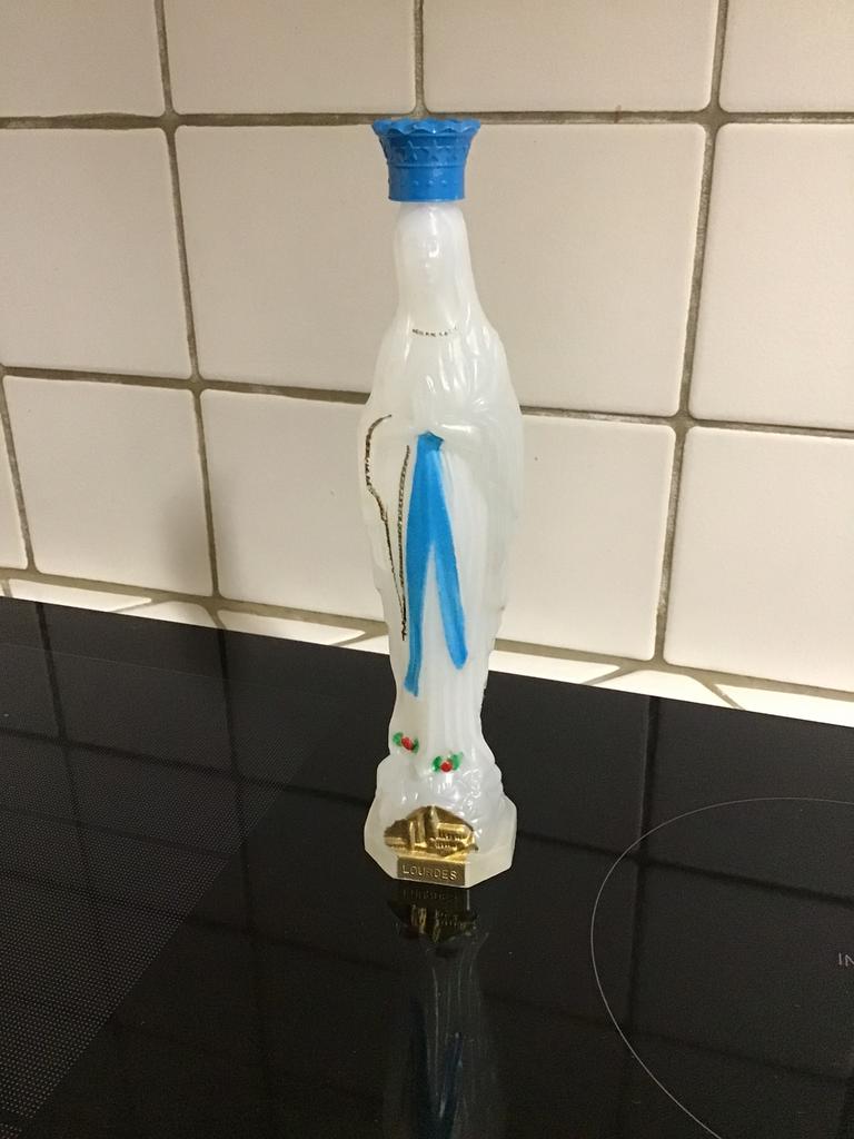 Mariabeeld Lourdes wijwaterfles, Antiek en Kunst, Ophalen of Verzenden